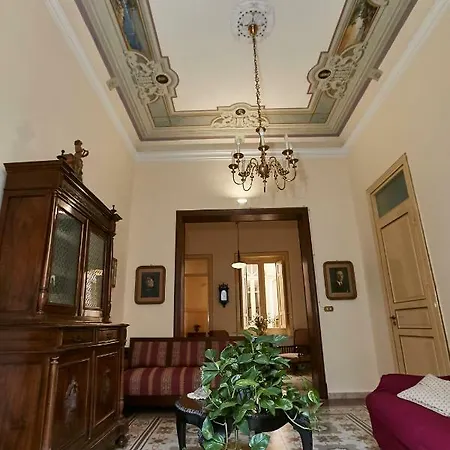 Gasthuis Dimora La Commare 4*