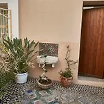 Dimora La Commare Gæstehus 4*