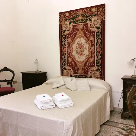 Dimora La Commare Guest house *