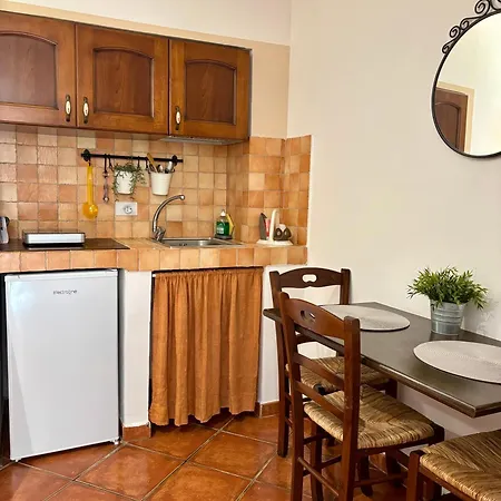 Dimora La Commare Guest house *