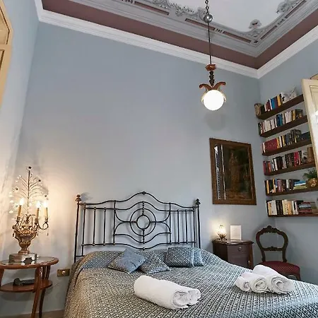 Dimora La Commare Guest house *