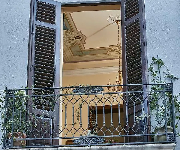 בית הארחה Dimora La Commare מרסאלה